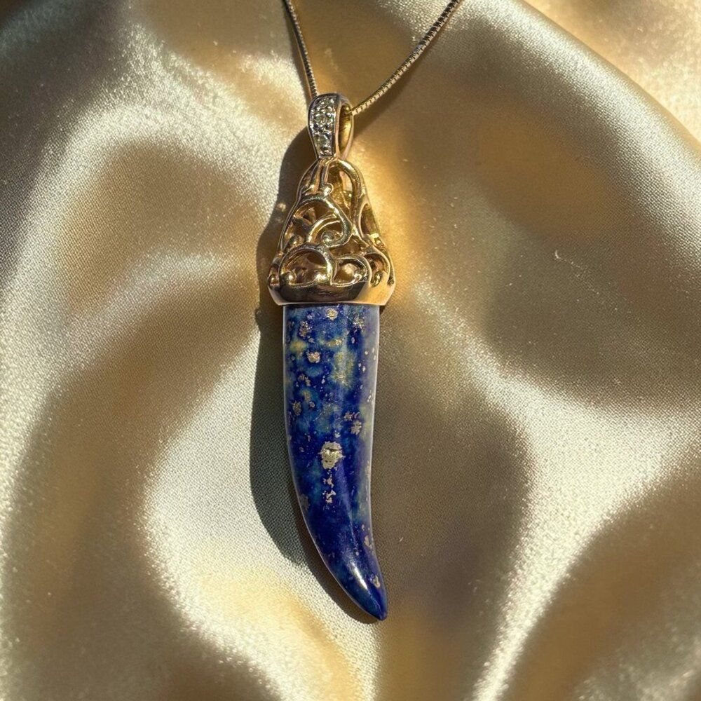 10K Gold - Lapis Lazuli & Diamond Tusk Necklace -20"- Ornate Filigree  -5.4g - Picture 2 of 16